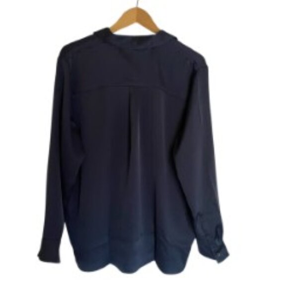 NWT Spanx Better Than Silk Button Down Shirt Large - Picture 3 of 5